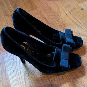 Yves Saint Laurent Women's Black Footwear